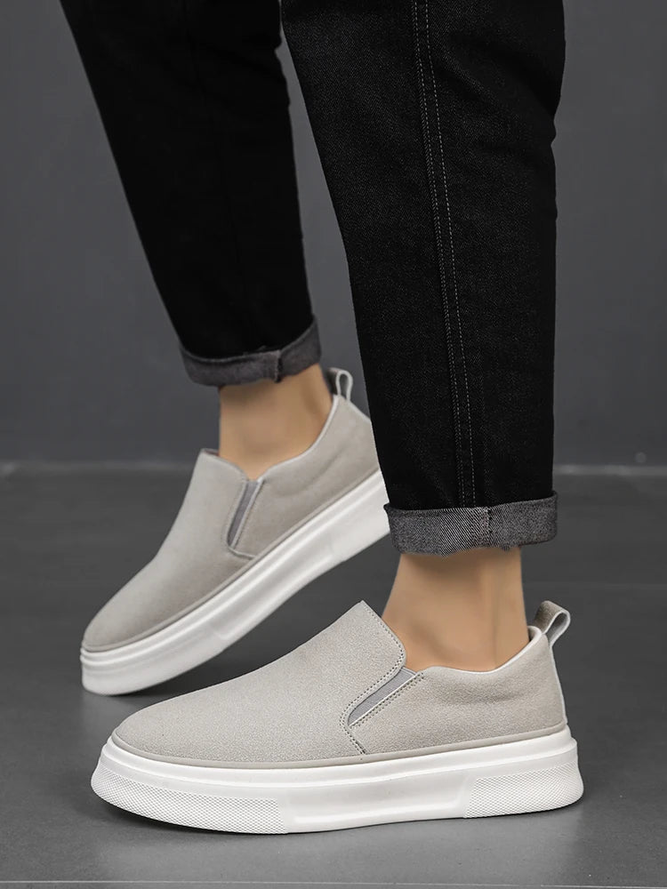Men's Low Top Sneakers Lightweight Non-Slip Comfort Causal Walking Shoes for Male