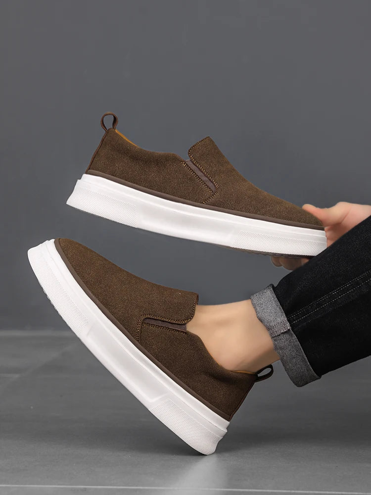 Men's Low Top Sneakers Lightweight Non-Slip Comfort Causal Walking Shoes for Male