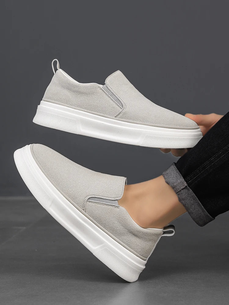 Men's Low Top Sneakers Lightweight Non-Slip Comfort Causal Walking Shoes for Male